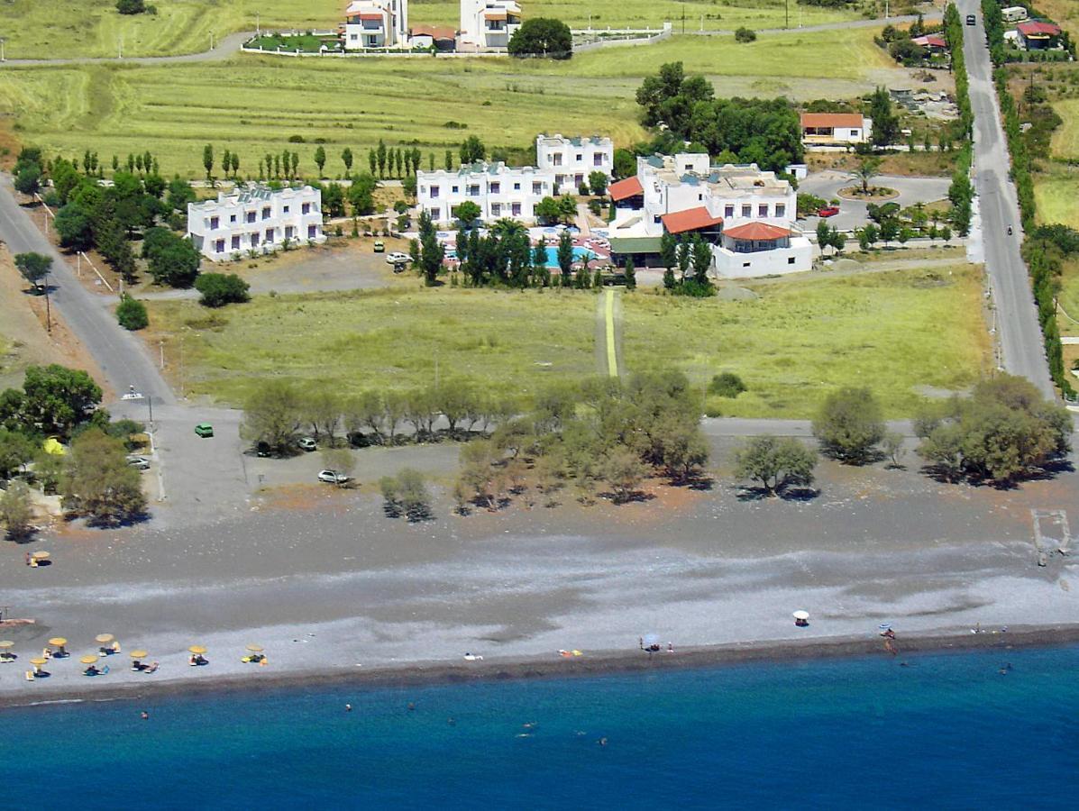 Ampelia Seaside Resort Jenadi Zewnętrze zdjęcie