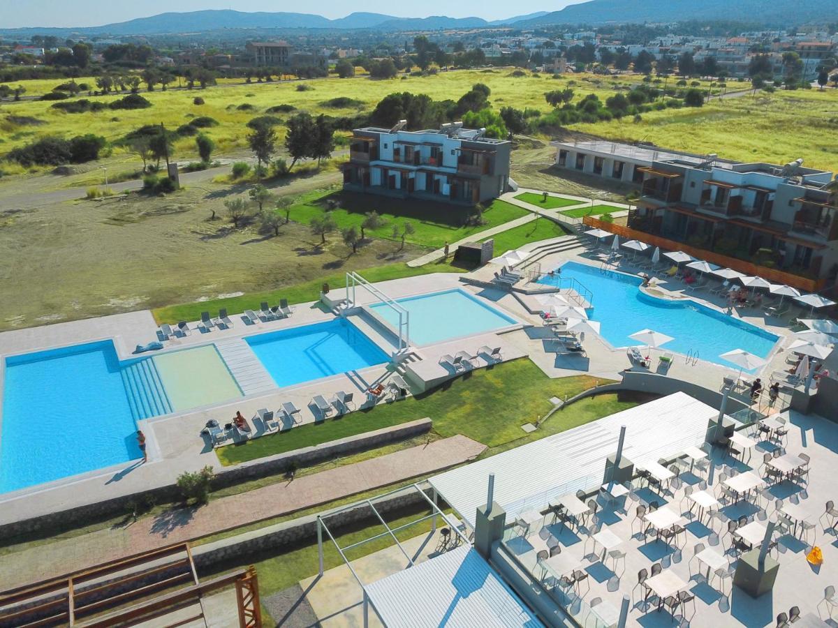Ampelia Seaside Resort Jenadi Zewnętrze zdjęcie