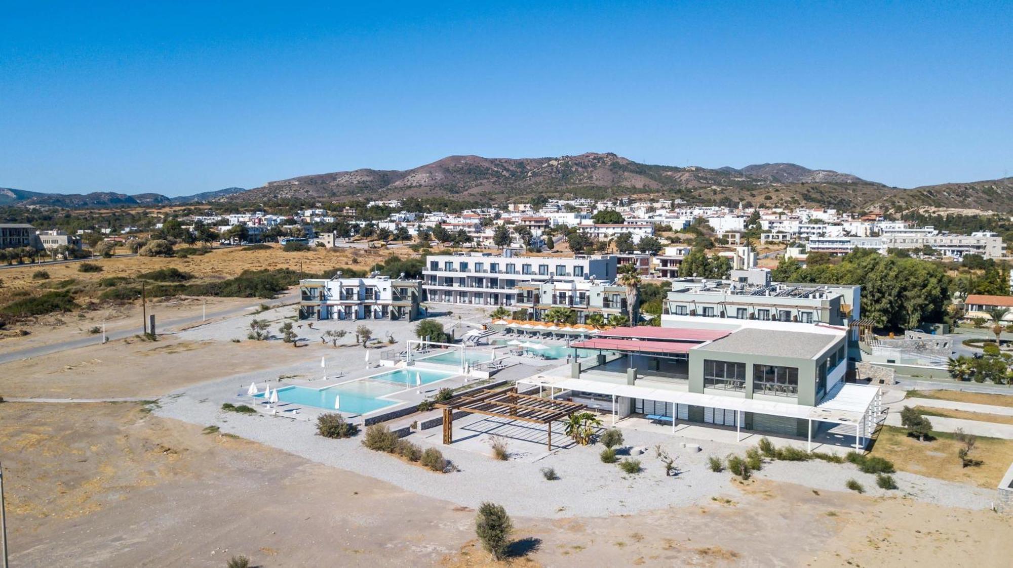 Ampelia Seaside Resort Jenadi Zewnętrze zdjęcie