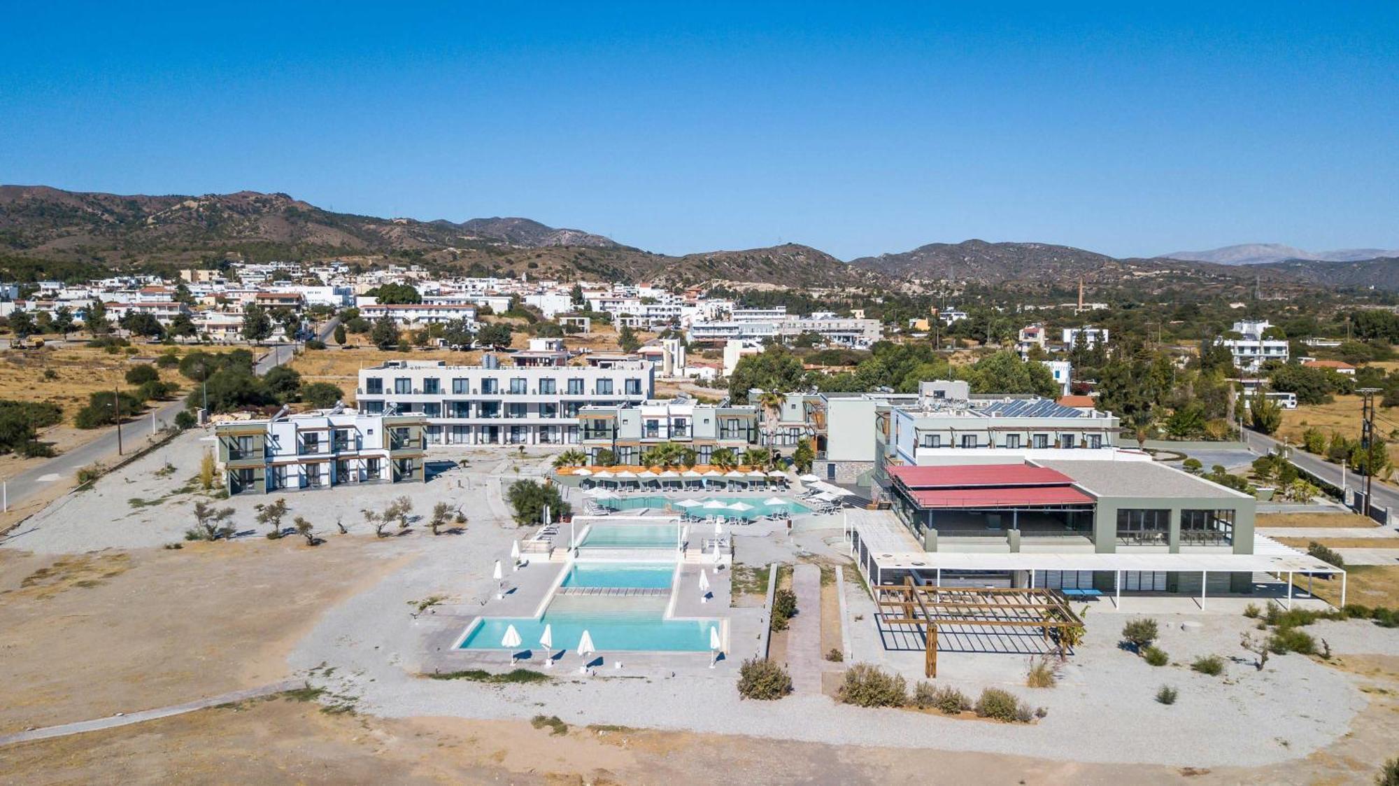 Ampelia Seaside Resort Jenadi Zewnętrze zdjęcie